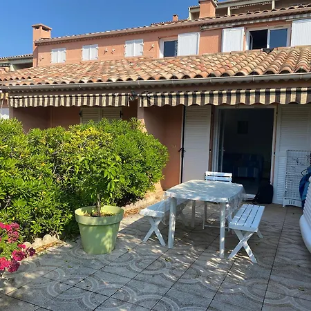 Presqu'ile De Giens, Maison Rdc Avec Acces Et Jardin Prives Sans Vis-a-vis, Piscine, Plages A 2 Min A Pieds * 히에레