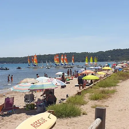 Presqu'ile De Giens, Maison Rdc Avec Acces Et Jardin Prives Sans Vis-a-vis, Piscine, Plages A 2 Min A Pieds 아파트 *